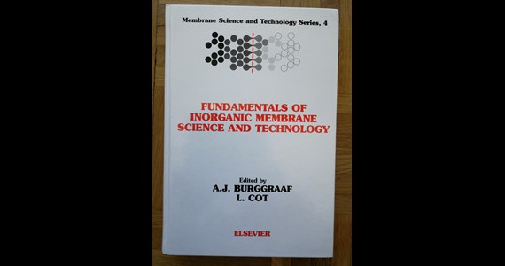 Fundamentals of Inorganic Membrane Science and Technology   A.J. Burggraaf, L. Cot.jpg