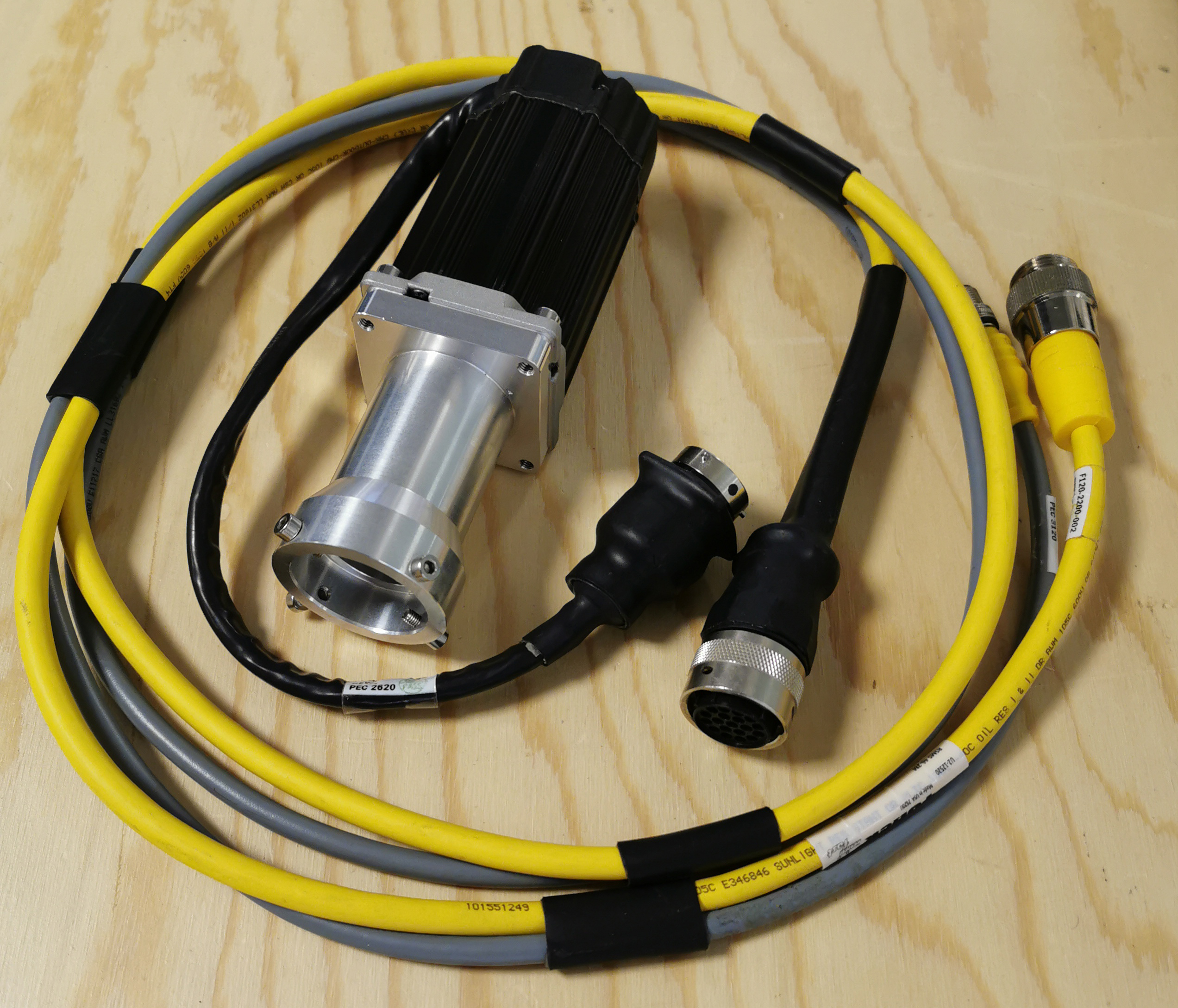 Conversion kits for servo motor's